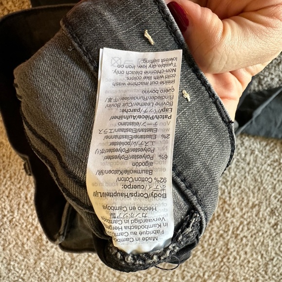 Madewell Black 9” Mid-Rise Skinny - Picture 4 of 4